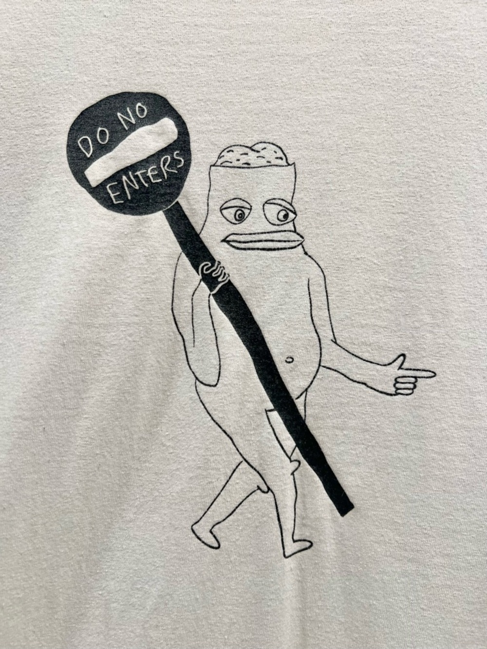 Fruit of the Loom White Crewneck Tee with Subtle Logo